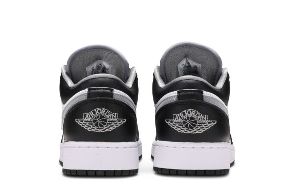 Air Jordan 1 Low ‘Black Medium Grey’ 553560-040