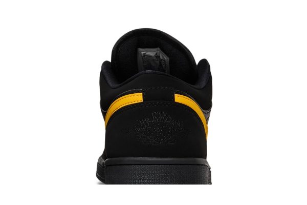 Air Jordan 1 Low ‘Black University Gold’ 553558-071