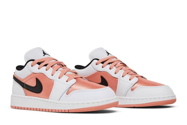 Air Jordan 1 Low ‘Light Madder Root’ DM8960-801