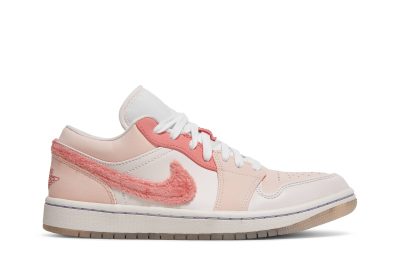 Air Jordan 1 Low SE ‘Mighty Swooshers Pink’ DM5443-666