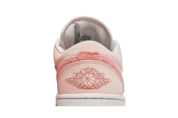 Air Jordan 1 Low SE ‘Mighty Swooshers Pink’ DM5443-666