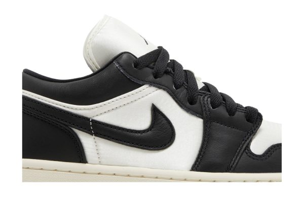 Air Jordan 1 Low SE ‘Vintage Panda’ FB9893-101