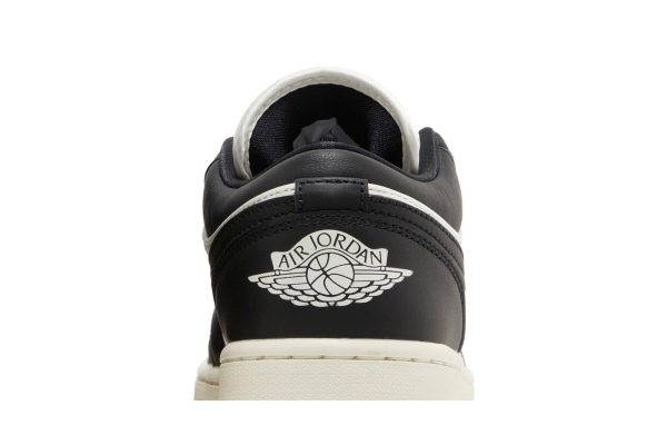 Air Jordan 1 Low SE ‘Vintage Panda’ FB9893-101