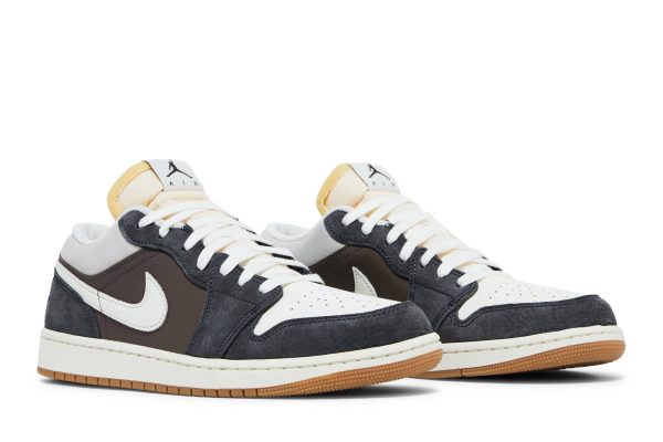 Air Jordan 1 Low ‘SNKRS Day’ (Korea) FD0399-004