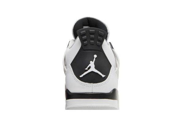 Air Jordan 4 Retro ‘Military Black’ DH6927-111