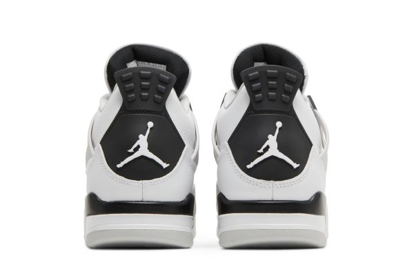 Air Jordan 4 Retro ‘Military Black’ DH6927-111