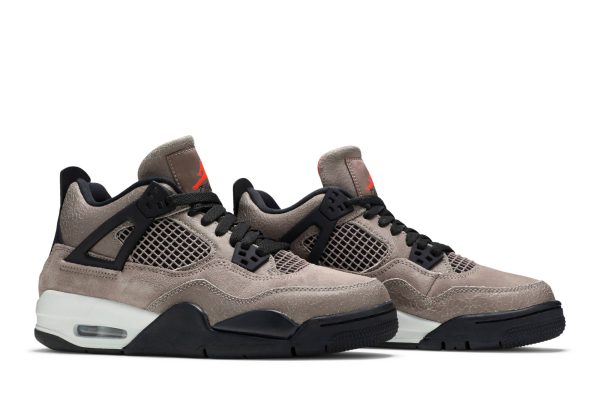 Air Jordan 4 Retro ‘Taupe Haze’ DJ6249-200