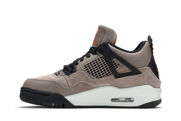 Air Jordan 4 Retro ‘Taupe Haze’ DJ6249-200