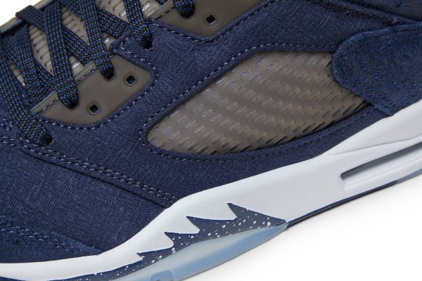 Air Jordan 5 Retro SE ‘Reverse Georgetown’ FD6812-400