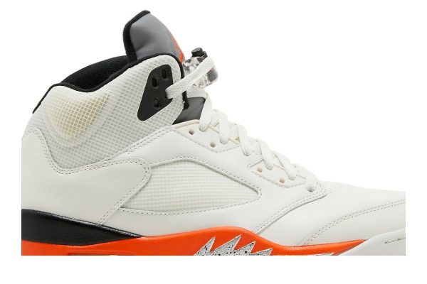 Air Jordan 5 Retro ‘Shattered Backboard’ DC1060-100