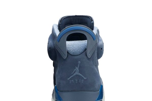 Air Jordan 6 Retro ‘Diffused Blue’ 384664-400