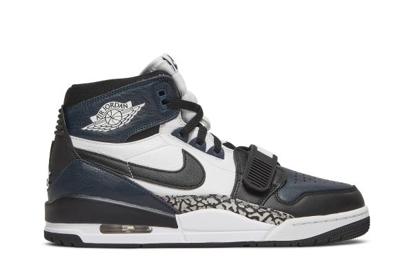 Air Jordan Legacy 312 ‘Midnight Navy’ DO7441-401