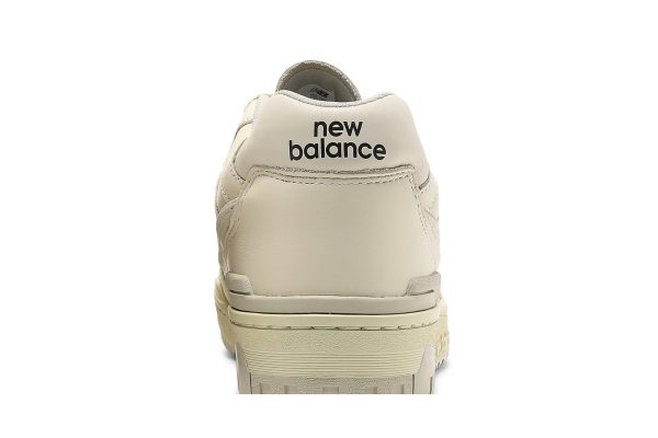 AURALEE x New Balance 550 Ecru BB550AR