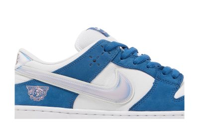 born-x-raised-x-nike-sb-dunk-one-block-at-a-time-fn7819-400-74zm6