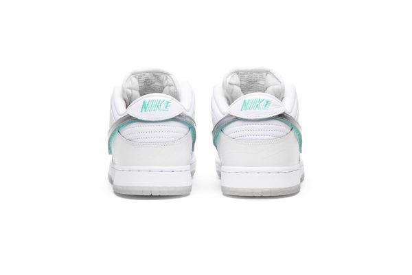 Diamond Supply Co. x Nike SB Dunk Low Pro White Diamond BV1310-100