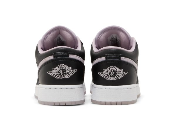 (GS) Air Jordan 1 Low SE ‘Black Iced Lilac’ DV1333-051