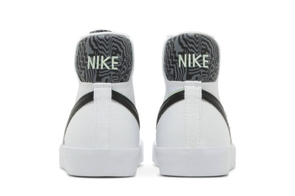 (GS) Nike Blazer Mid ’77 SE ‘Double Swoosh – White Vapor Green’ DD1847-100