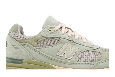 joe-freshgoods-x-new-balance-993-made-in-usa-performance-art-sage-mr993jg1-wabt-tax0u