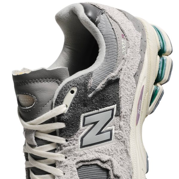 New Balance 2002R Protection Pack Rain Cloud M2002RDA