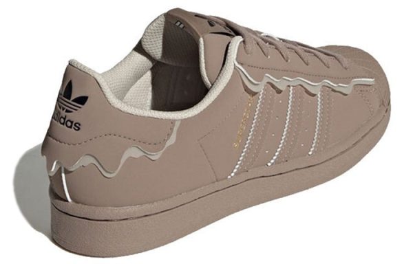 (W) Adidas originals Superstar Light Grey Brown GW4440