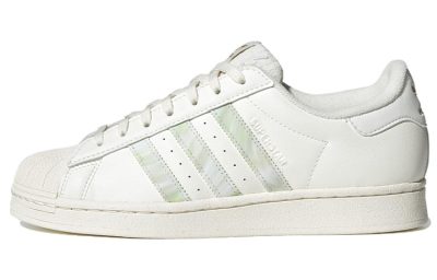 (W) Adidas originals Superstar Vegan ‘White Tint’ HQ6668