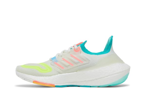 (W) Adidas UltraBoost 22 ‘White Turbo Mint’ GX8015