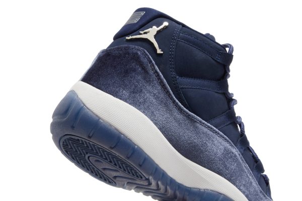 (W) Air Jordan 11 Velvet ‘Midnight Navy’ AR0715-441