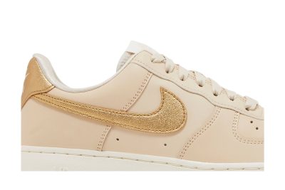 w-nike-air-force-1-07-essential-sanddrift-gold-dq7569-102-wabt-qvmgm